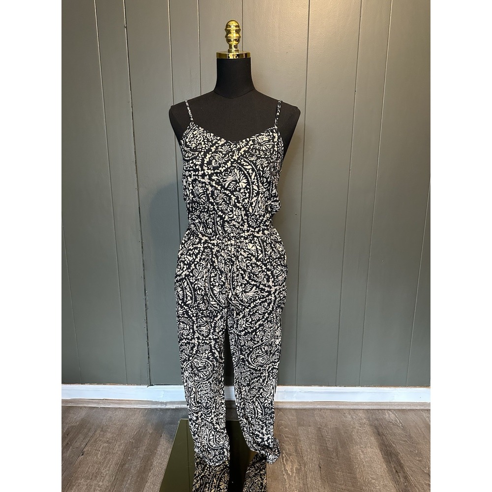 American Eagle blackβ and tan print jogger pant romper XS Extra Small